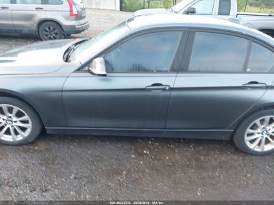 2017 BMW 320I 14