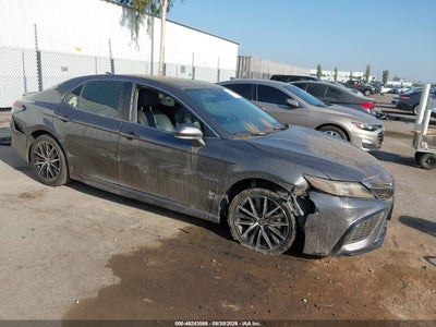 2024 Toyota Camry SE Night Shade/SE