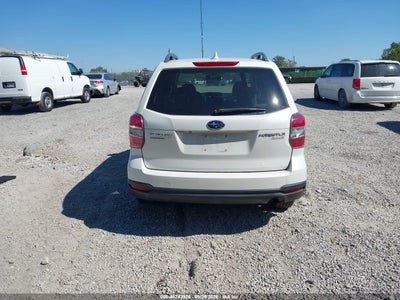 2016 SUBARU FORESTER 17