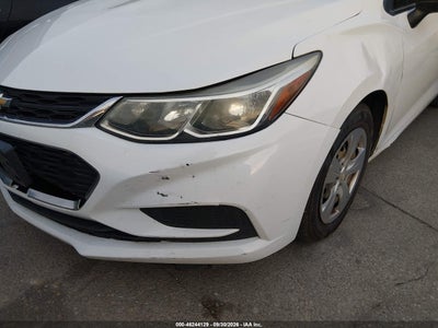 2017 CHEVROLET CRUZE 6
