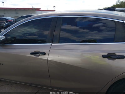 2018 CHEVROLET MALIBU 14