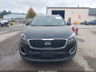 2017 KIA SORENTO 12