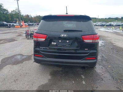 2017 KIA SORENTO 16