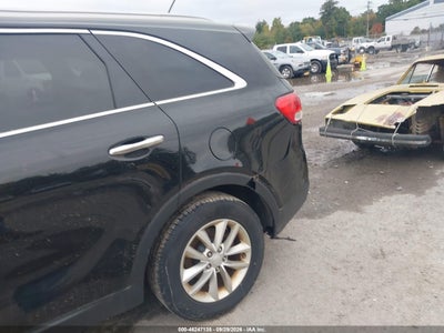 2017 KIA SORENTO 6