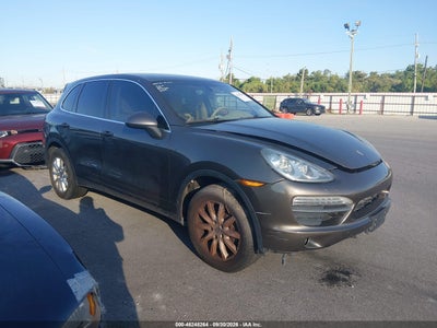 2013 PORSCHE CAYENNE