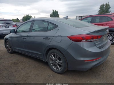 2017 HYUNDAI ELANTRA 14