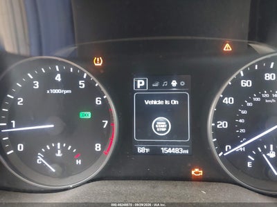 2017 HYUNDAI ELANTRA 7