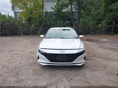2021 HYUNDAI ELANTRA 12