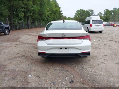 2021 HYUNDAI ELANTRA 16
