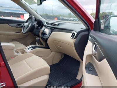 2016 NISSAN ROGUE 5