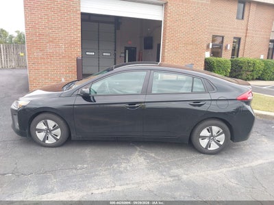 2021 HYUNDAI IONIQ HYBRID 14