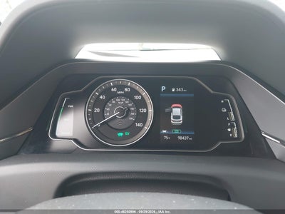 2021 HYUNDAI IONIQ HYBRID 7