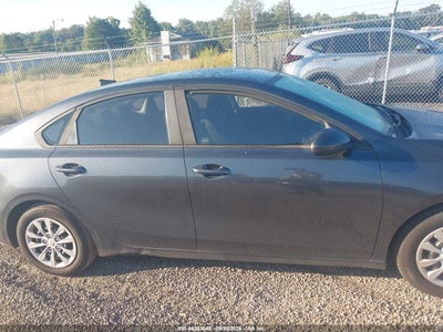 2019 KIA FORTE 13