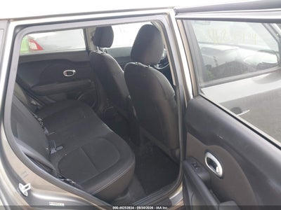 2015 KIA SOUL 8