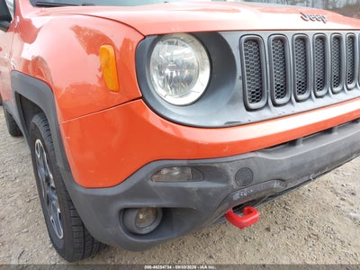 2015 JEEP RENEGADE 19