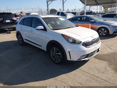 2017 KIA NIRO