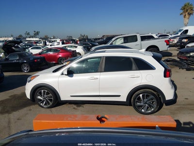 2017 KIA NIRO 14
