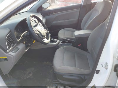 2017 HYUNDAI ELANTRA 5