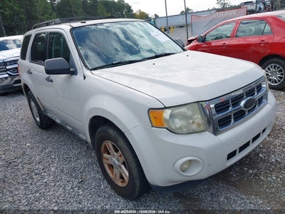 1FMCU0DG8AKC61161 FORD ESCAPE Photo 1