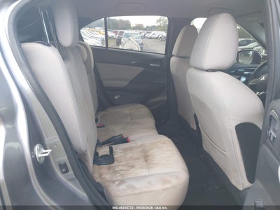 2019 MITSUBISHI ECLIPSE CROSS 8