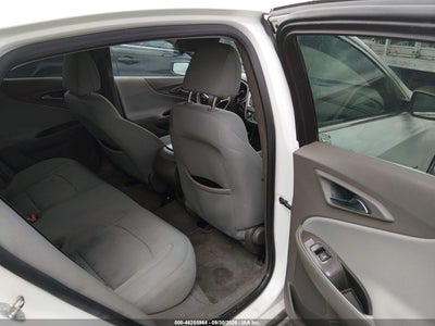 2017 CHEVROLET MALIBU 8