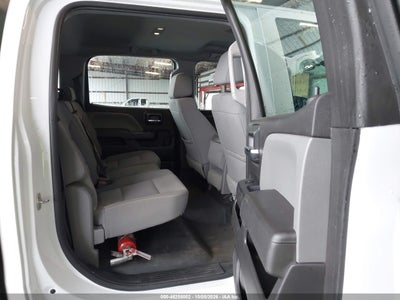 2017 CHEVROLET SILVERADO 3500HD 8