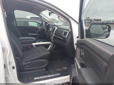 2018 NISSAN TITAN 5
