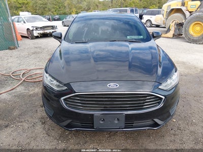 2020 FORD FUSION 17