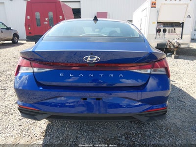 2021 HYUNDAI ELANTRA 16