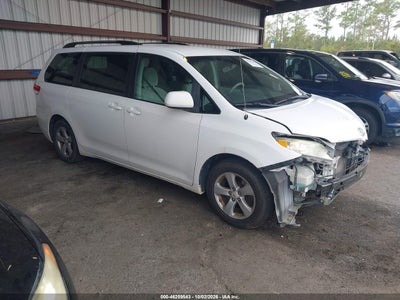 2011 Toyota Sienna LE V6