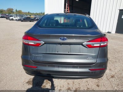 2020 FORD FUSION 16