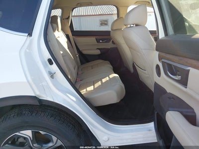 2017 HONDA CR-V 8