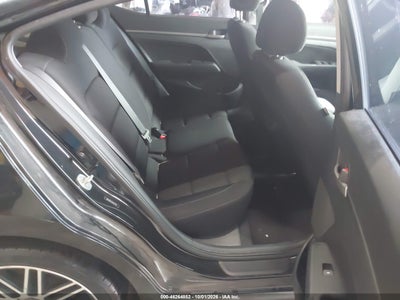 2018 HYUNDAI ELANTRA 8