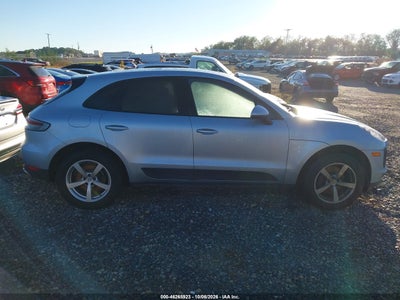 2020 PORSCHE MACAN 13