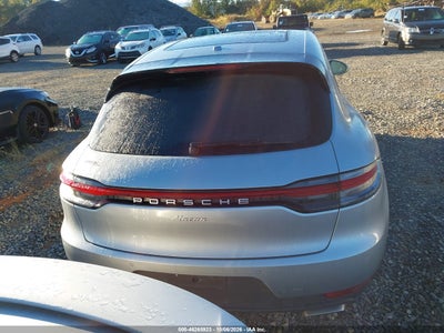 2020 PORSCHE MACAN 16