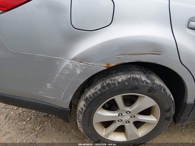 2014 SUBARU OUTBACK 17