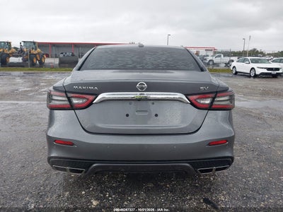 2021 NISSAN MAXIMA 16