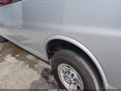 2016 CHEVROLET EXPRESS 3500 13
