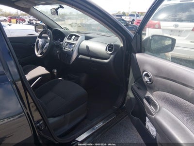 2016 NISSAN VERSA 5