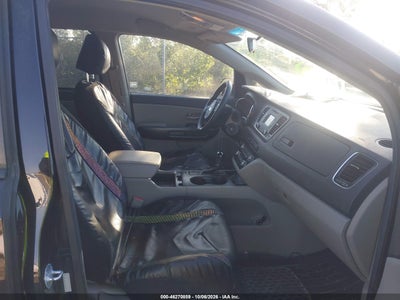 2016 KIA SEDONA 5