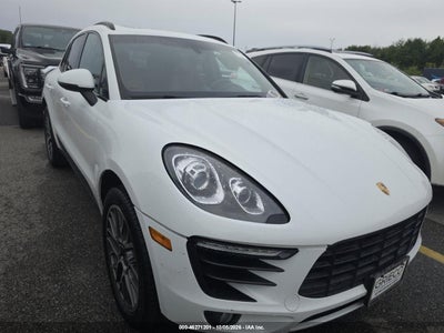 2016 PORSCHE MACAN
