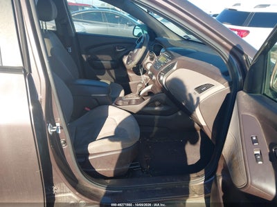 2014 HYUNDAI TUCSON 5