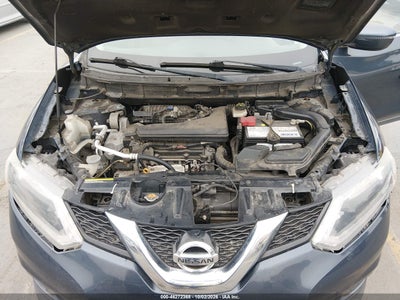 2016 NISSAN ROGUE 10