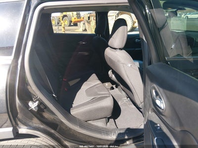 2019 JEEP CHEROKEE 8