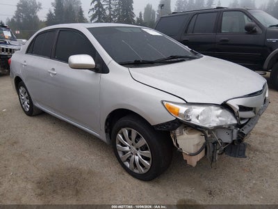2T1BU4EE1CC788466 TOYOTA COROLLA Photo 1