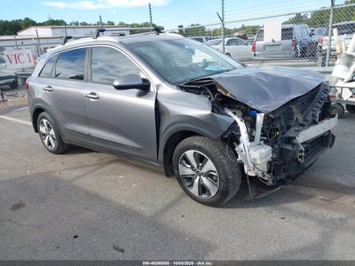2017 KIA NIRO LX