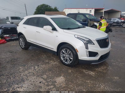 2022 Cadillac XT5 FWD Premium Luxury