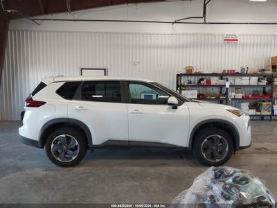 2024 NISSAN ROGUE 13