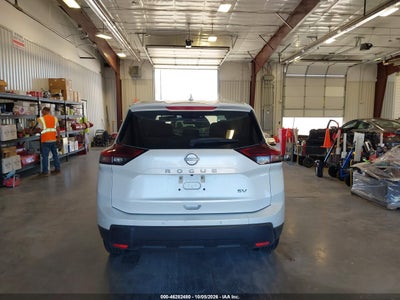 2024 NISSAN ROGUE 16