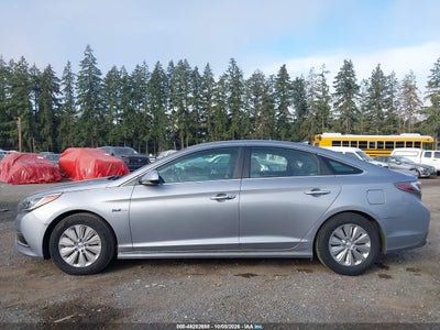 2016 HYUNDAI SONATA HYBRID 14